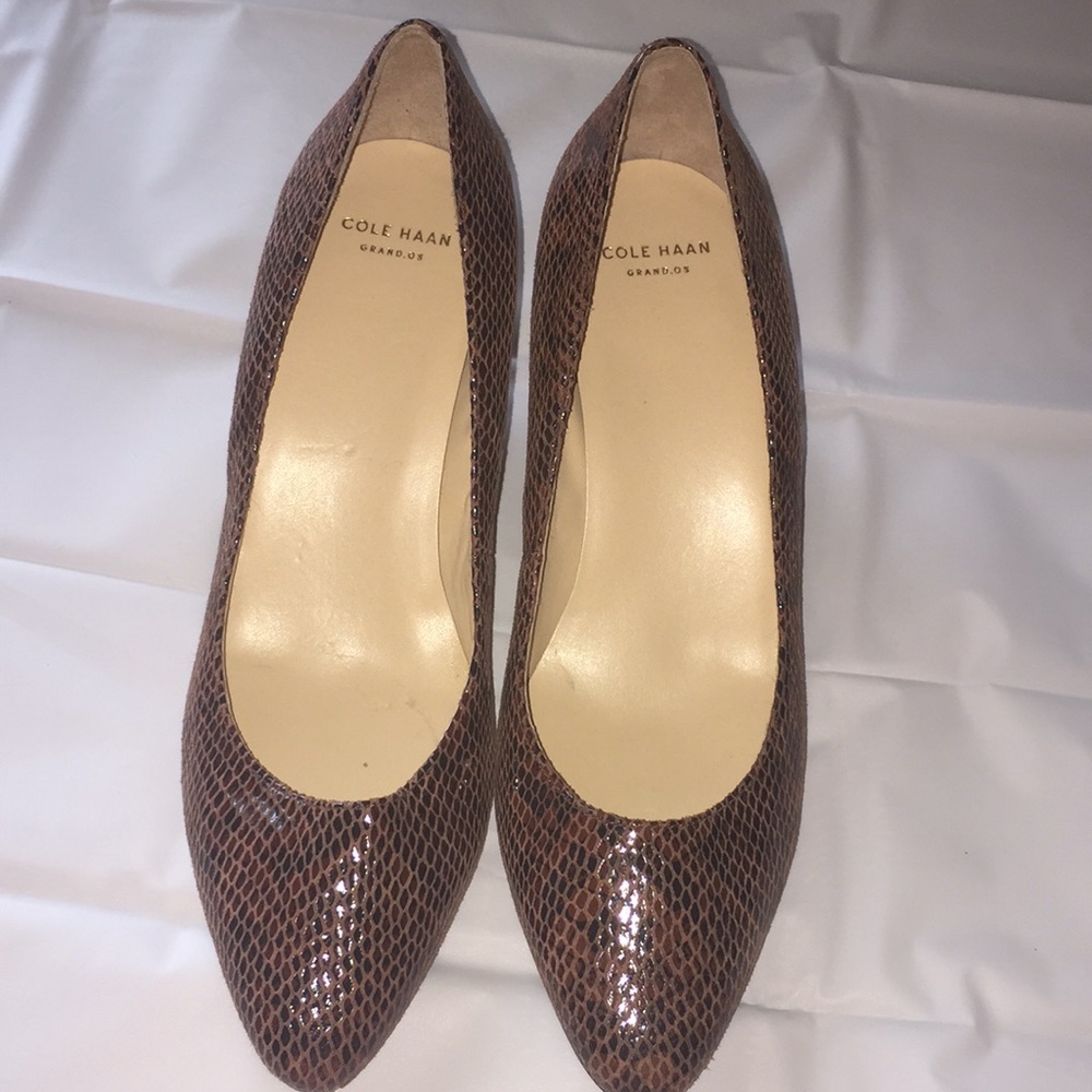 Cole Haan Wedges NWOT SZ 7.5 B